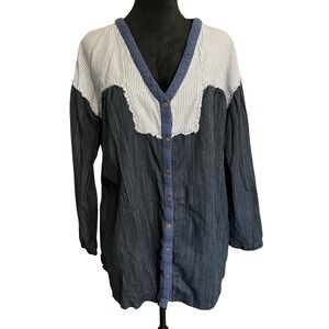 Free People Long Sleeve Botton Down V-Neck Top Womens Blue‎ and White Size small